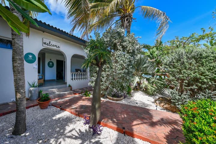 ALOE B&B