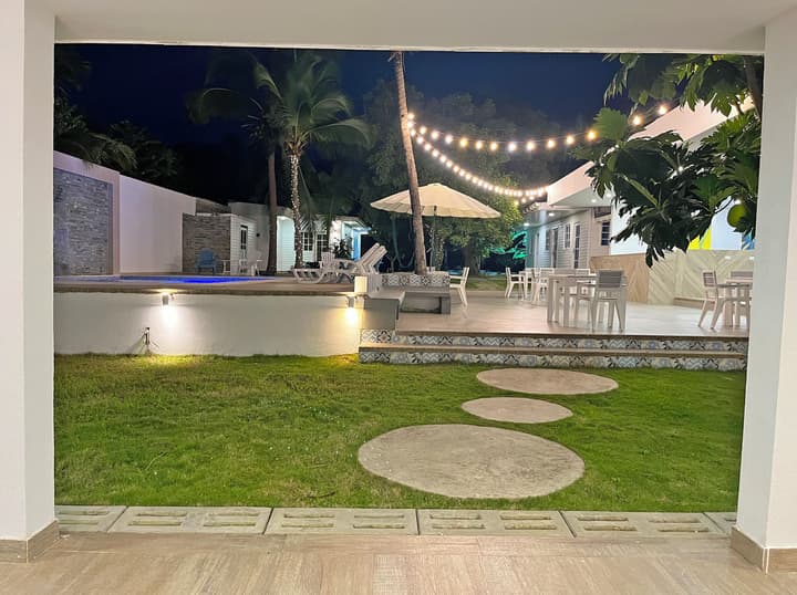 Zaba Beach House