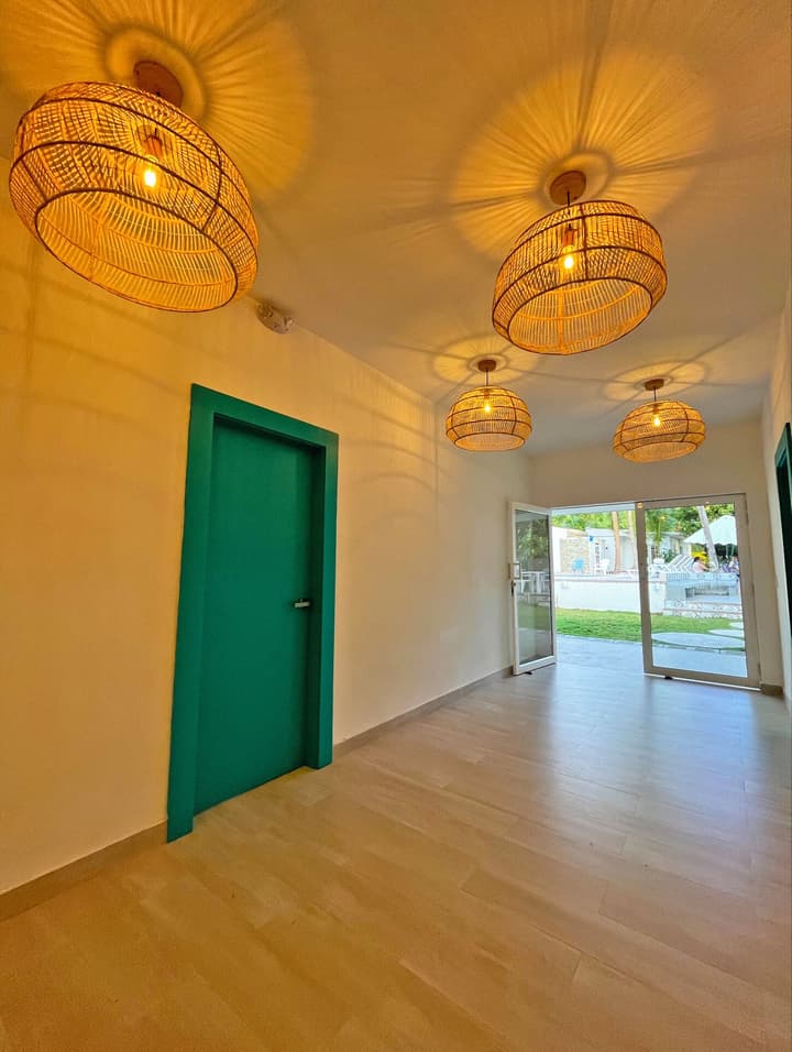 Zaba Beach House