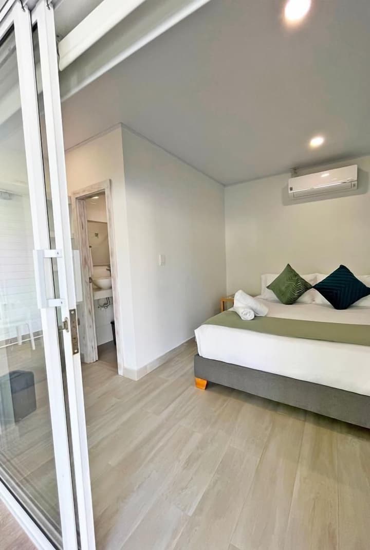 Zaba Beach House