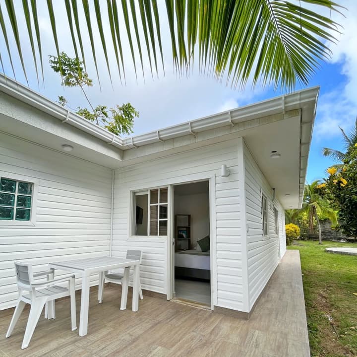 Zaba Beach House