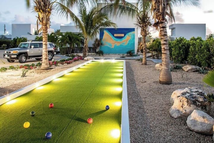 Beachside Villa, Amazing Views, Hotel Amenities v5