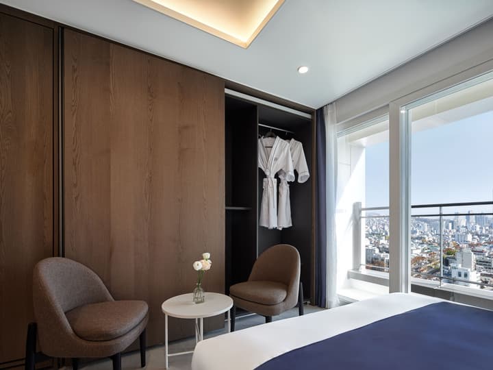 HOTEL THE BOTANIK SEWOON MYEONGDONG