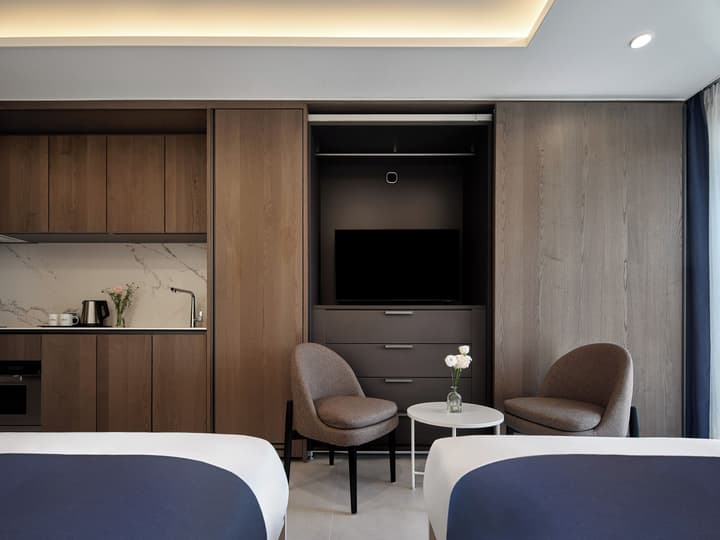 HOTEL THE BOTANIK SEWOON MYEONGDONG