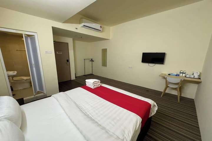 Hotel Seri Warisan Melaka, Stadium Hang Tuah