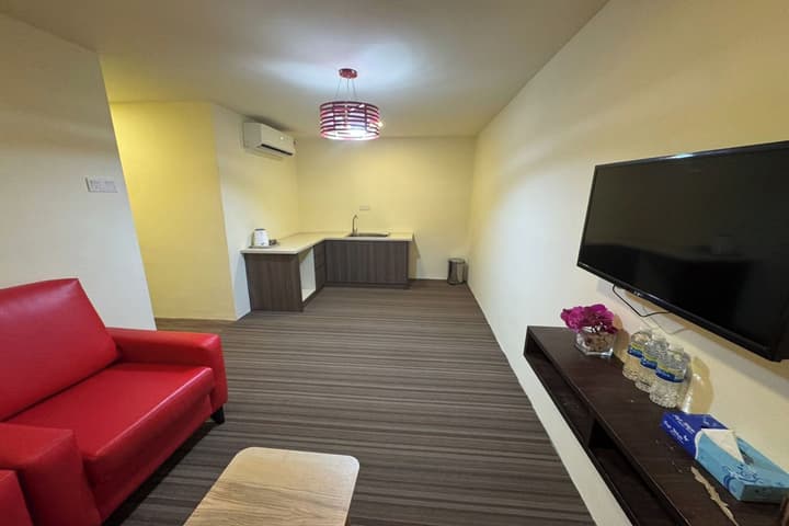 Hotel Seri Warisan Melaka, Stadium Hang Tuah