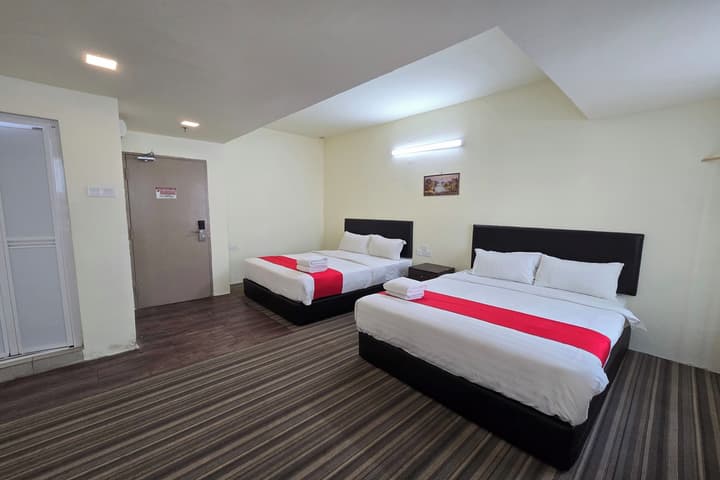 Hotel Seri Warisan Melaka, Stadium Hang Tuah