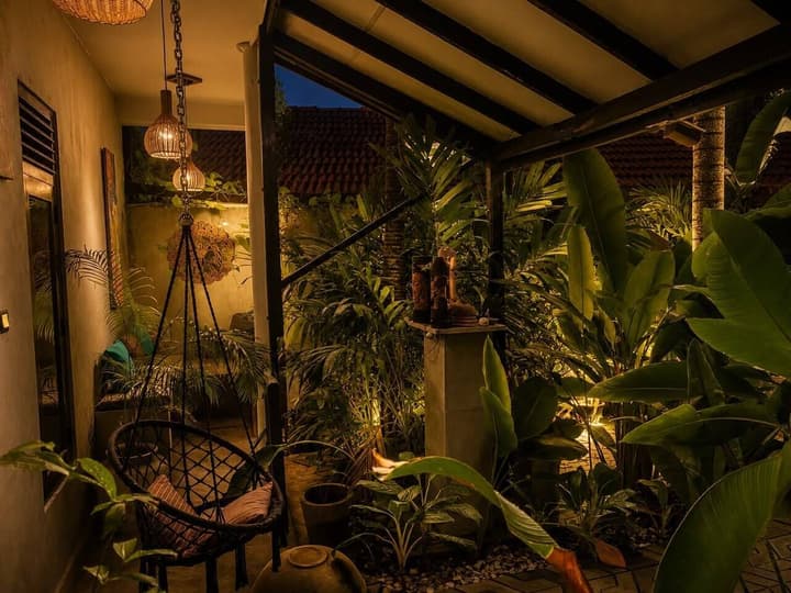 Coco Palm Villa and Cabanas