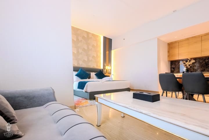 La Zona Continental Hotel