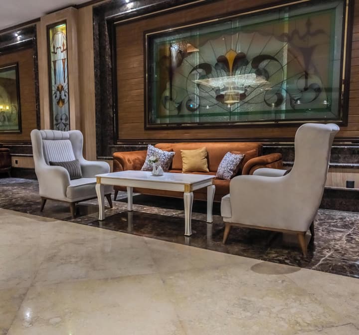 La Zona Continental Hotel