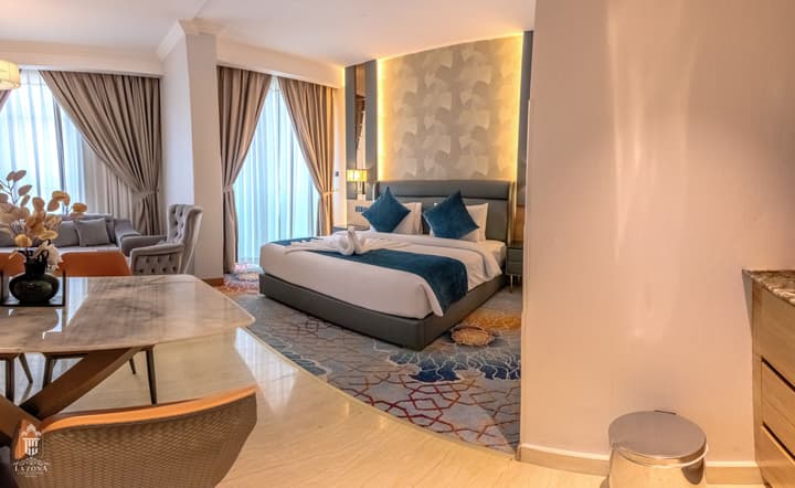 La Zona Continental Hotel