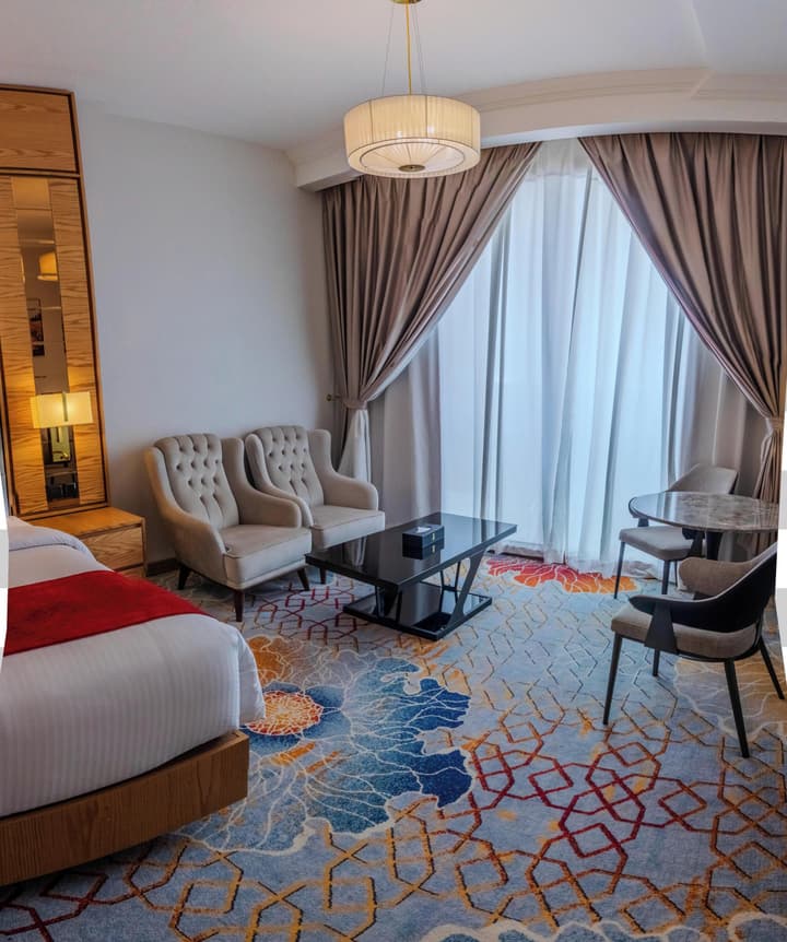 La Zona Continental Hotel