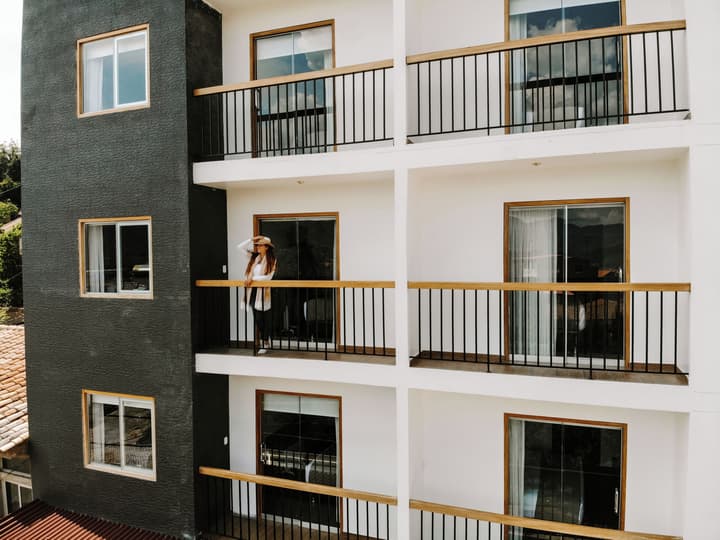 MURU HOMELY HOTEL