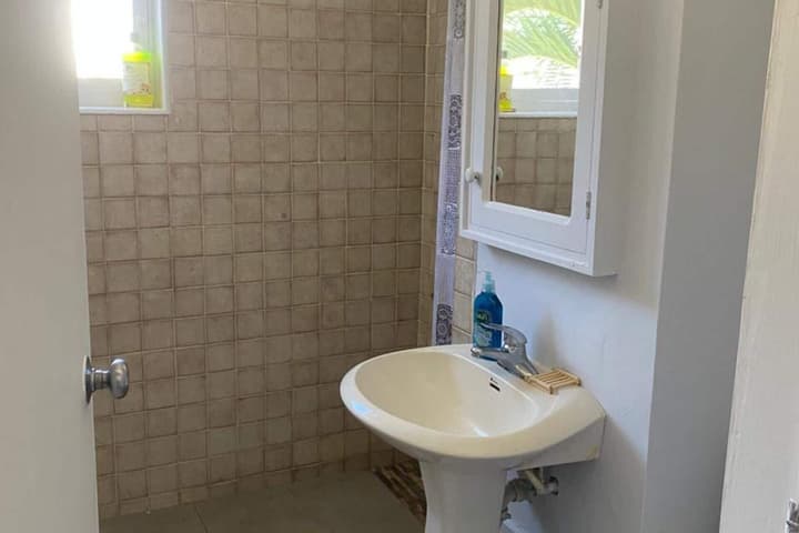 Oceanview Studio Apt w/ Pool, Bar & Beach Access