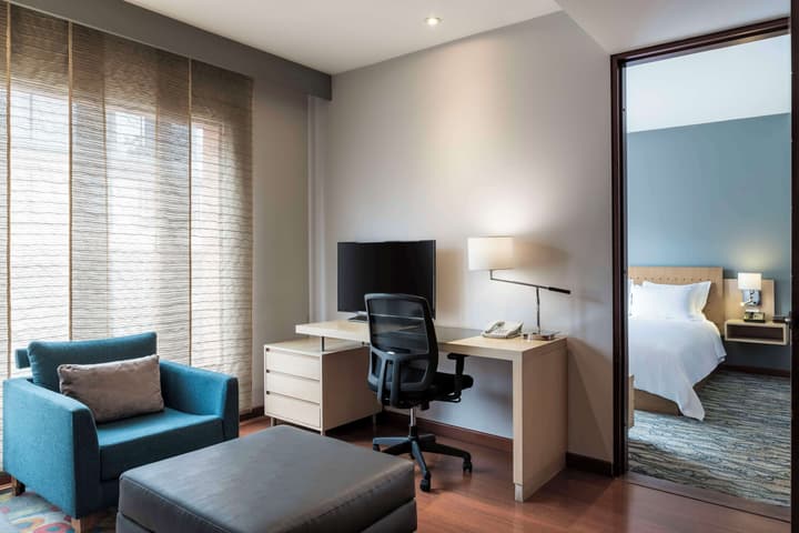 Doubletree By Hilton Bogota Calle 100,Co