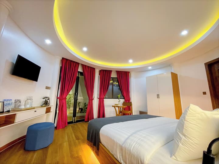Cambana La Rivière Hotel