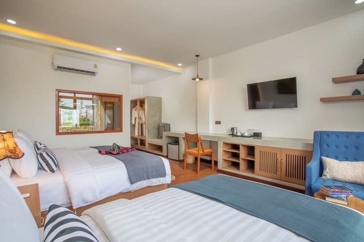 Cambana La Rivière Hotel