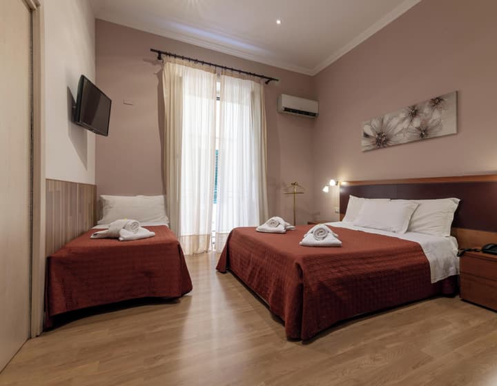 Hotiday Room Collection - Palermo Politeama
