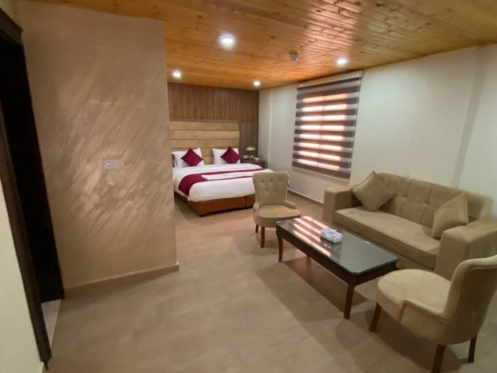 Sunset hotel