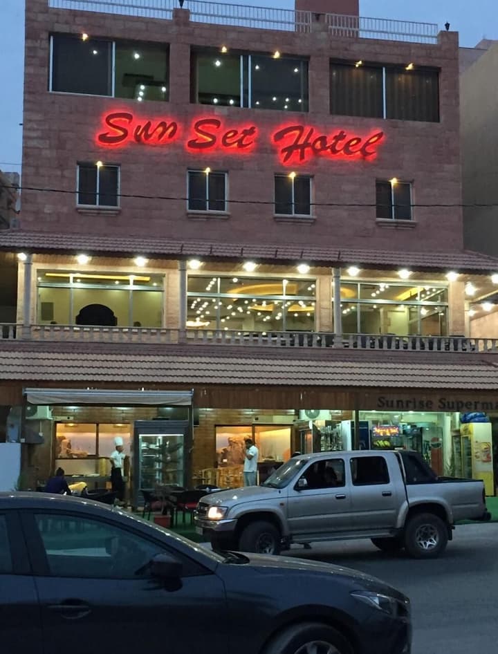 Sunset hotel