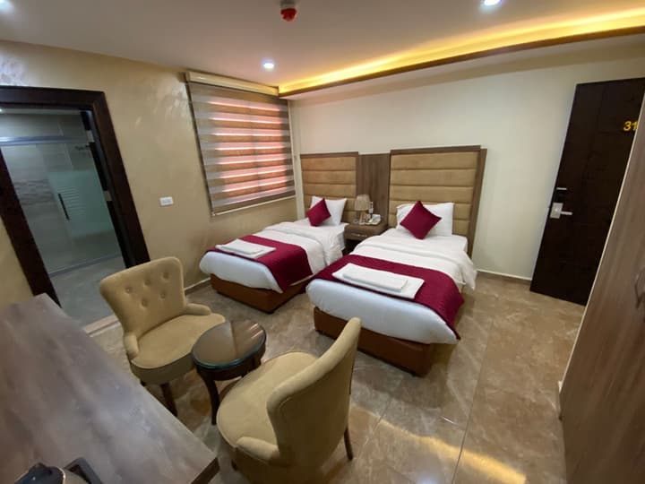 Sunset hotel