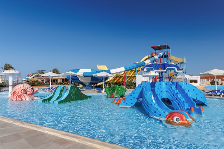 SUNRISE Alora Aqua Park Resort