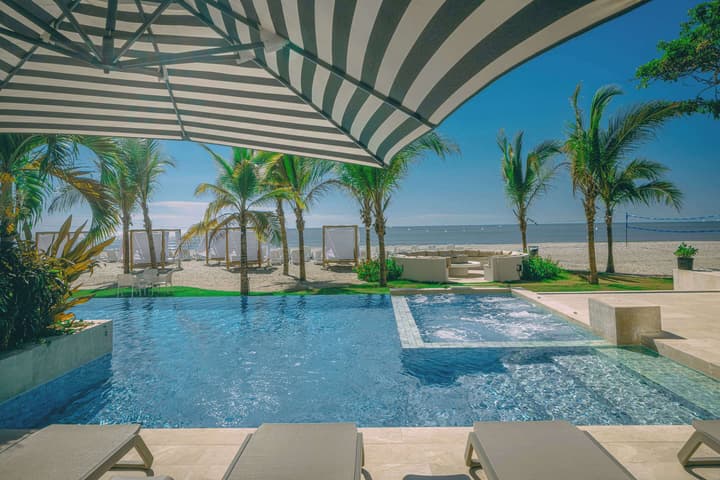Radisson Riviera Panama