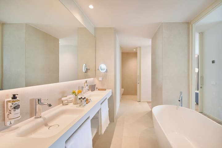 The Editory By The Sea Lagos Hotel