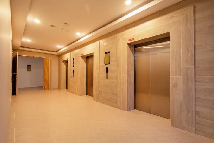 Zenith Suites Cameron