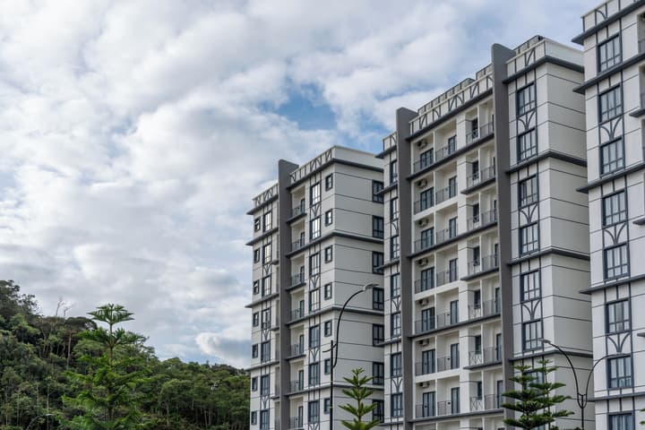 Zenith Suites Cameron