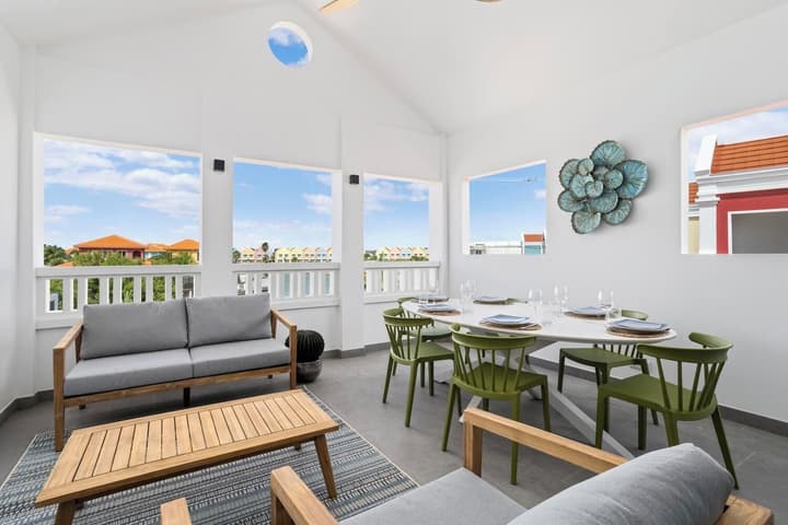 Dolce Vita Homes Bonaire