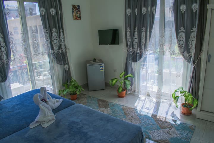 Crown Hotel