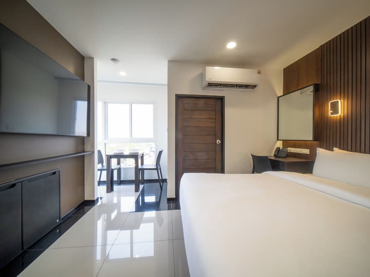 Samutprakarn Hotel