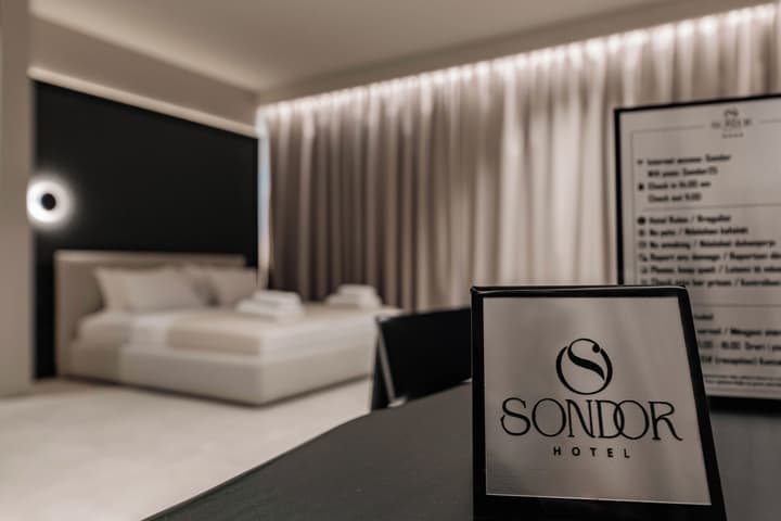 Sondor Hotel