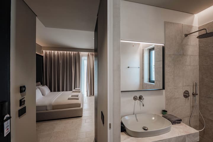 Sondor Hotel