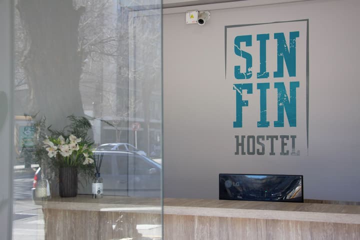 Sin Fin Hostel