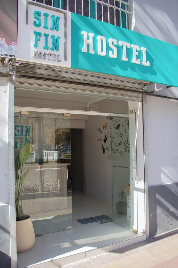 Sin Fin Hostel