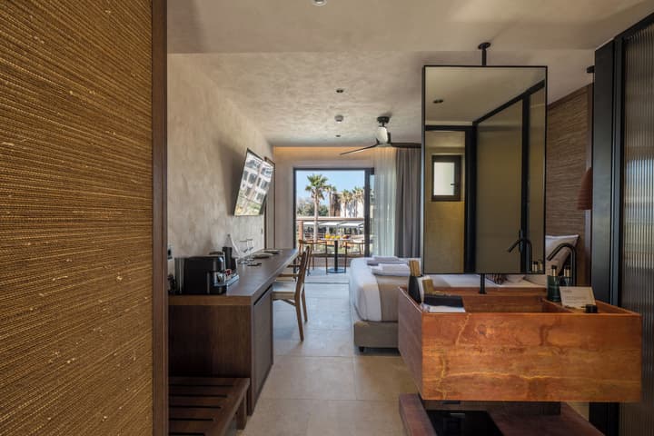 Nalu Resort & Spa