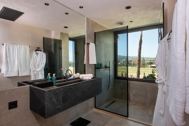 Nalu Resort & Spa