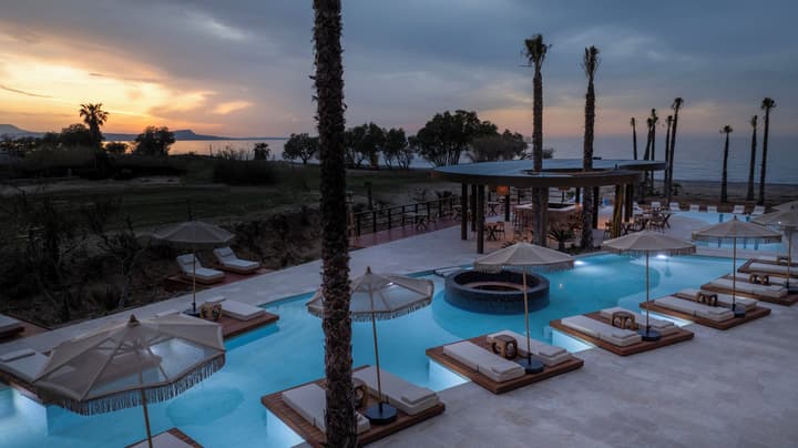 Nalu Resort & Spa