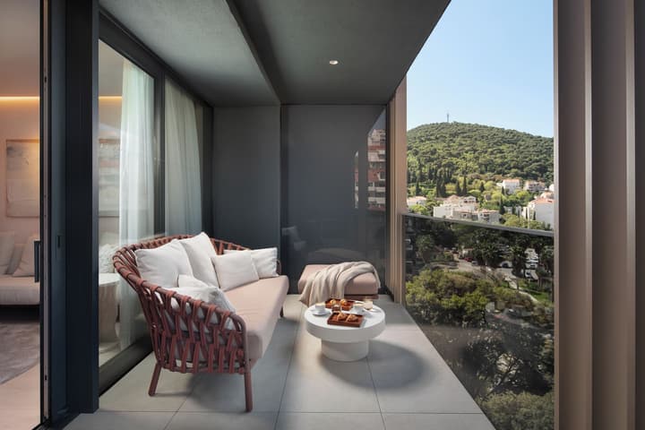 Hotel Sumratin