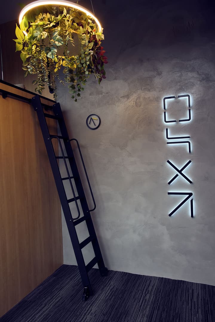 Capsule Hotel