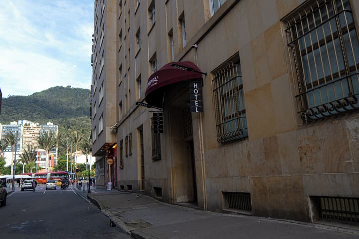 Hotel Continental By Hours