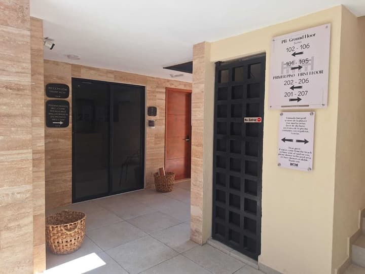 Hotel 28