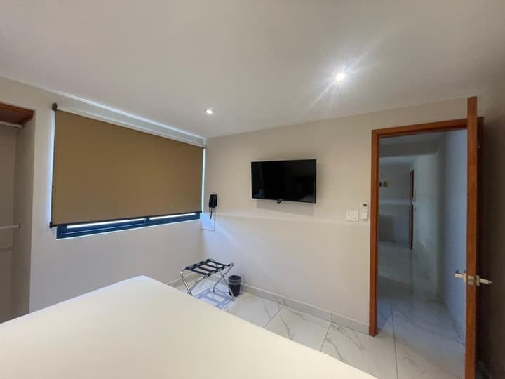 Hotel 28