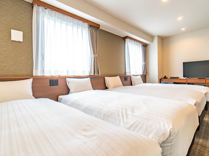 BANDE HOTEL TEMPOZAN