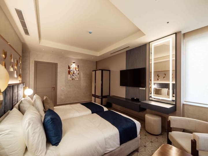 Royal Historical Palace Hotel