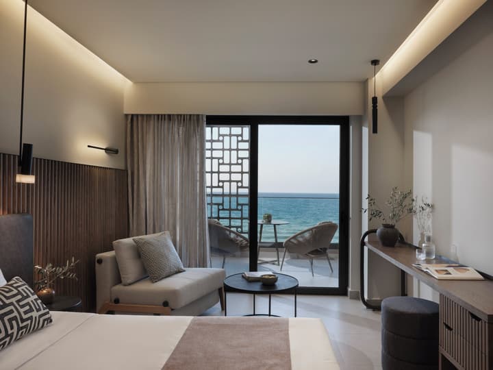 RoccaMare Heraklion - Handwritten Collection