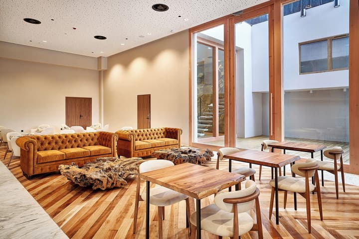 The Log Porto Hotel by Piamonte Hotels