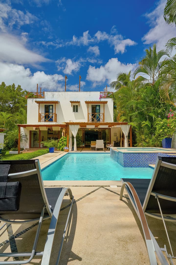 Beach Villa in El Portillo Sleeps 12